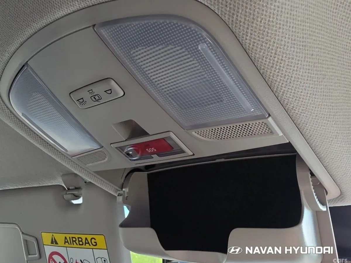 Hyundai KONA MPV, Petrol, 2021, Red