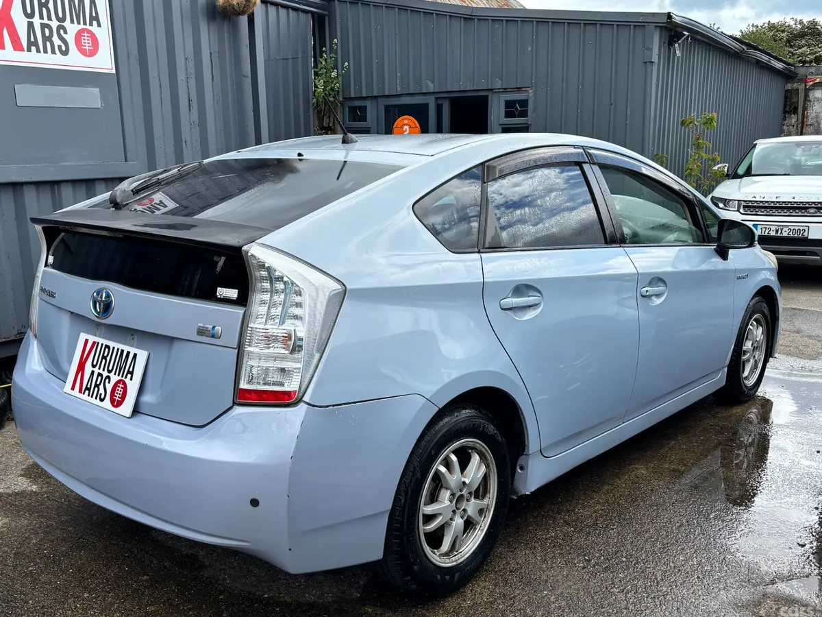 Toyota Prius Saloon, Petrol Hybrid, 2010, Blue