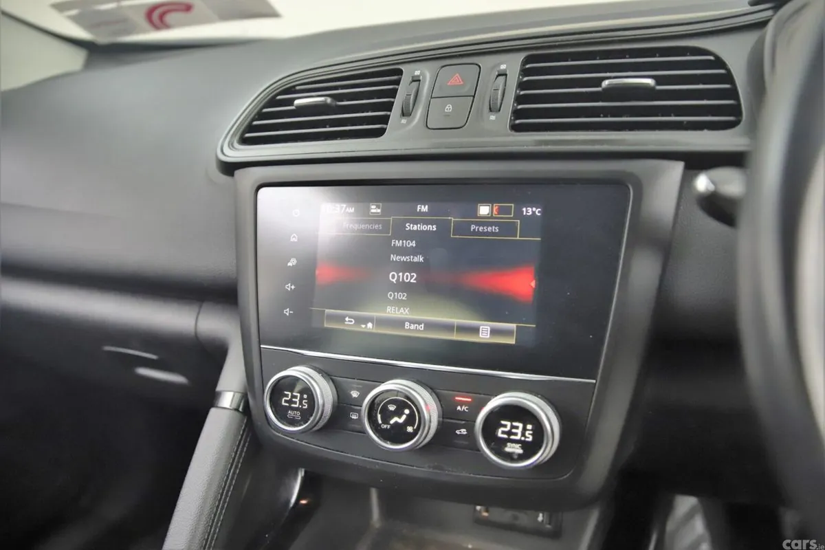 Renault Kadjar SUV, Diesel, 2021, White