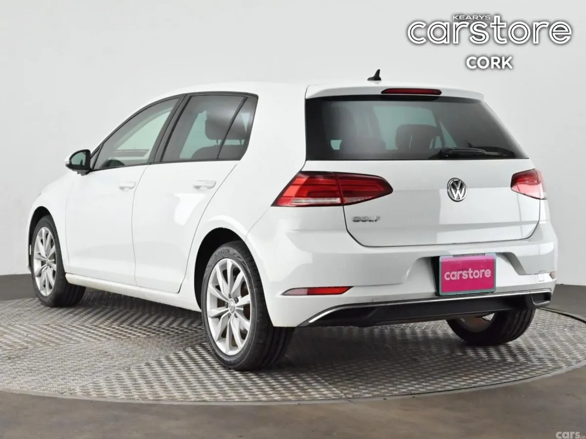 Volkswagen Golf Hatchback, Petrol, 2019, White