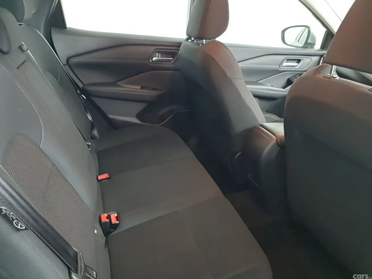 Nissan Qashqai SUV, Petrol Hybrid, 2024, Silver