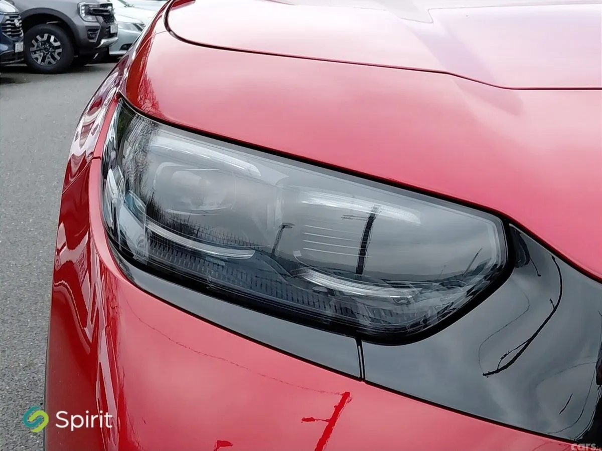 Ford Capri MPV, Electric, 2026, Red
