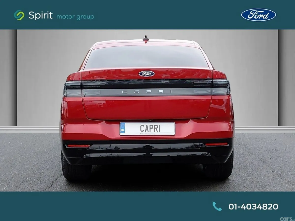 Ford Capri MPV, Electric, 2026, Red