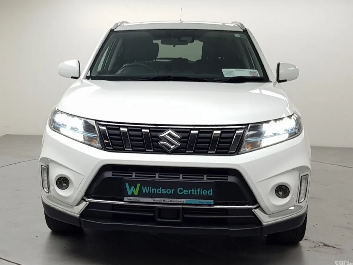 Suzuki Vitara SUV, Petrol Hybrid, 2021, White