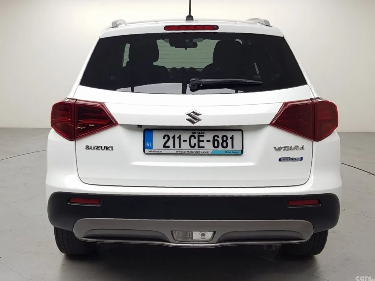 Suzuki Vitara SUV, Petrol Hybrid, 2021, White