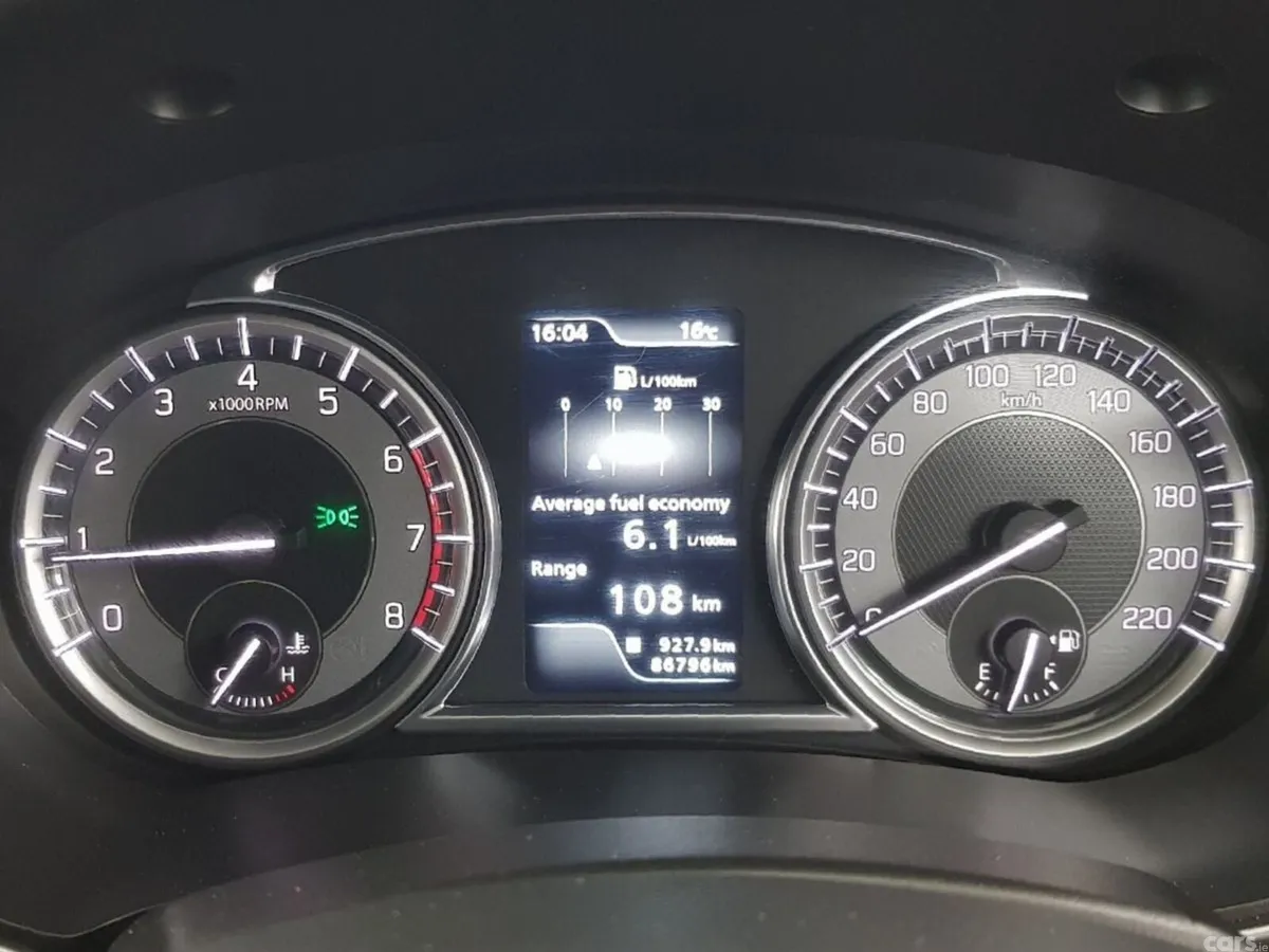 Suzuki Vitara SUV, Petrol Hybrid, 2021, White