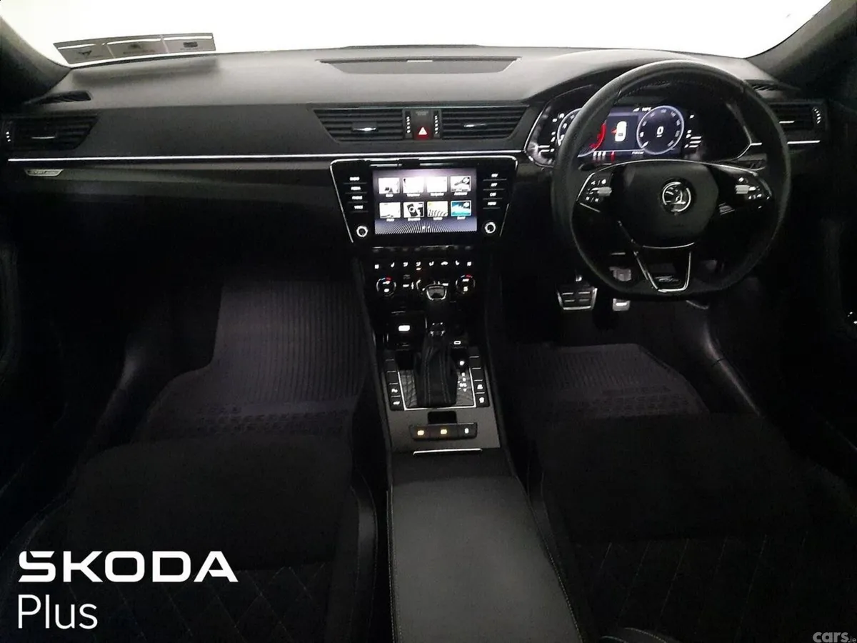 Skoda Superb Saloon, Diesel, 2023, Blue