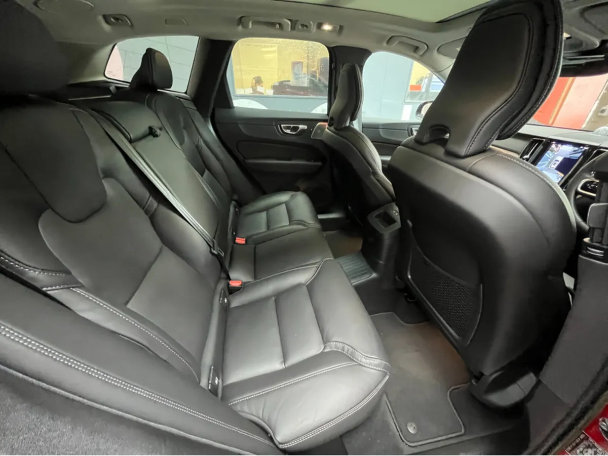 Volvo XC60 SUV, Petrol Plug-in Hybrid, 2024, Red