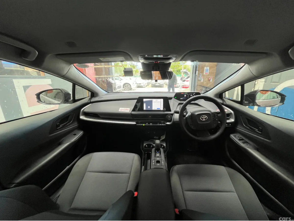 Toyota Prius Saloon, Petrol Hybrid, 2025, Silver