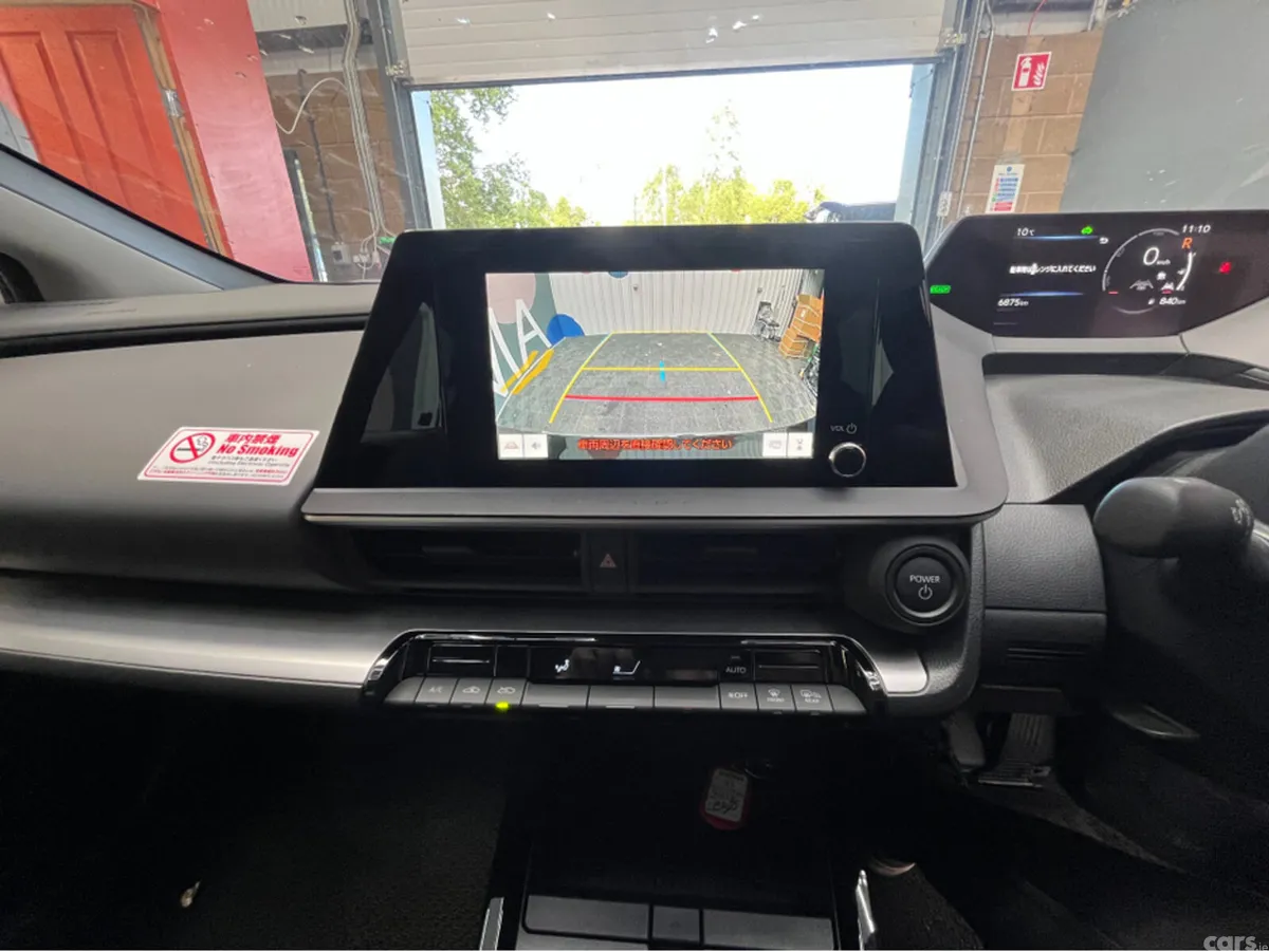 Toyota Prius Saloon, Petrol Hybrid, 2025, Silver