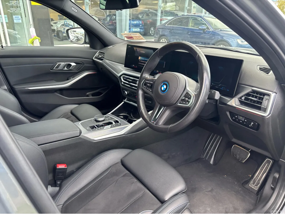 BMW 3-Series Saloon, Petrol Plug-in Hybrid, 2024, Grey