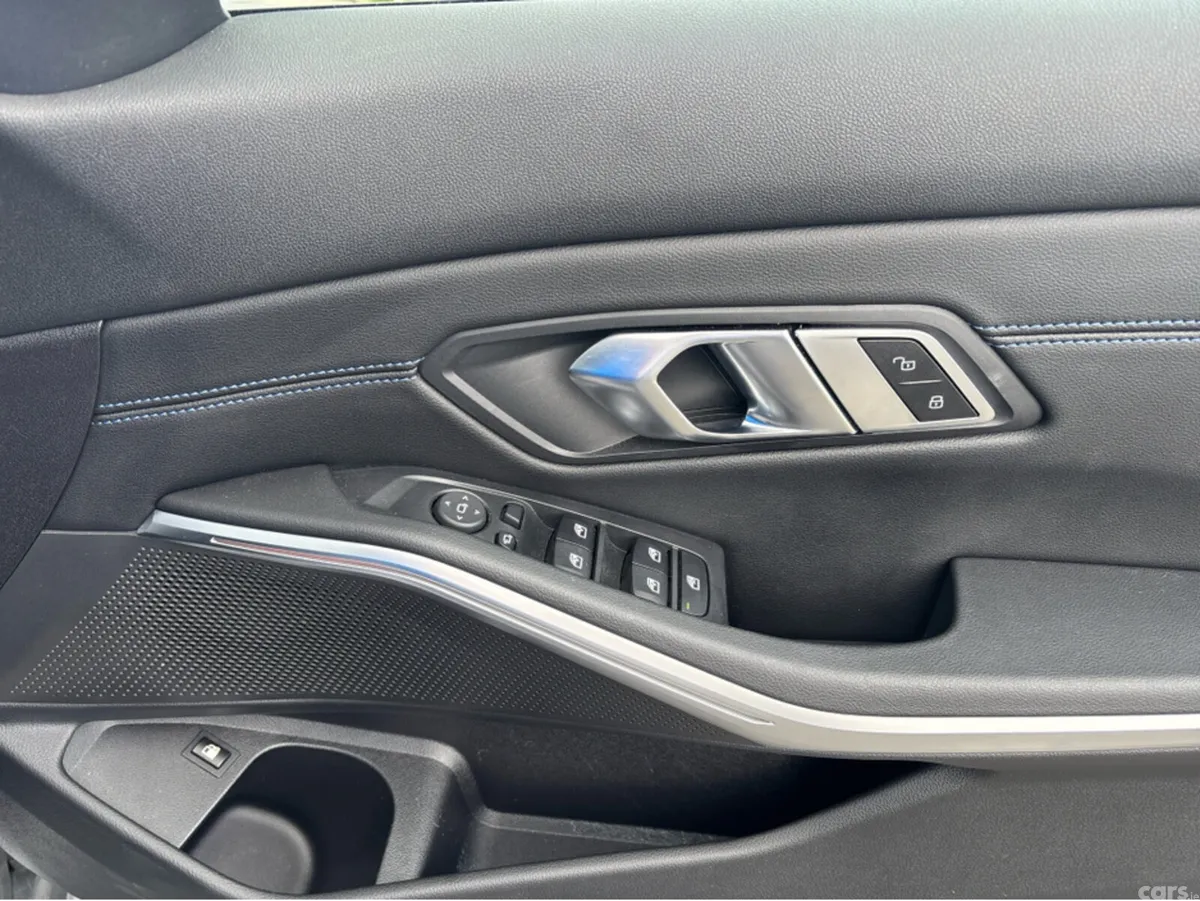 BMW 3-Series Saloon, Petrol Plug-in Hybrid, 2024, Grey
