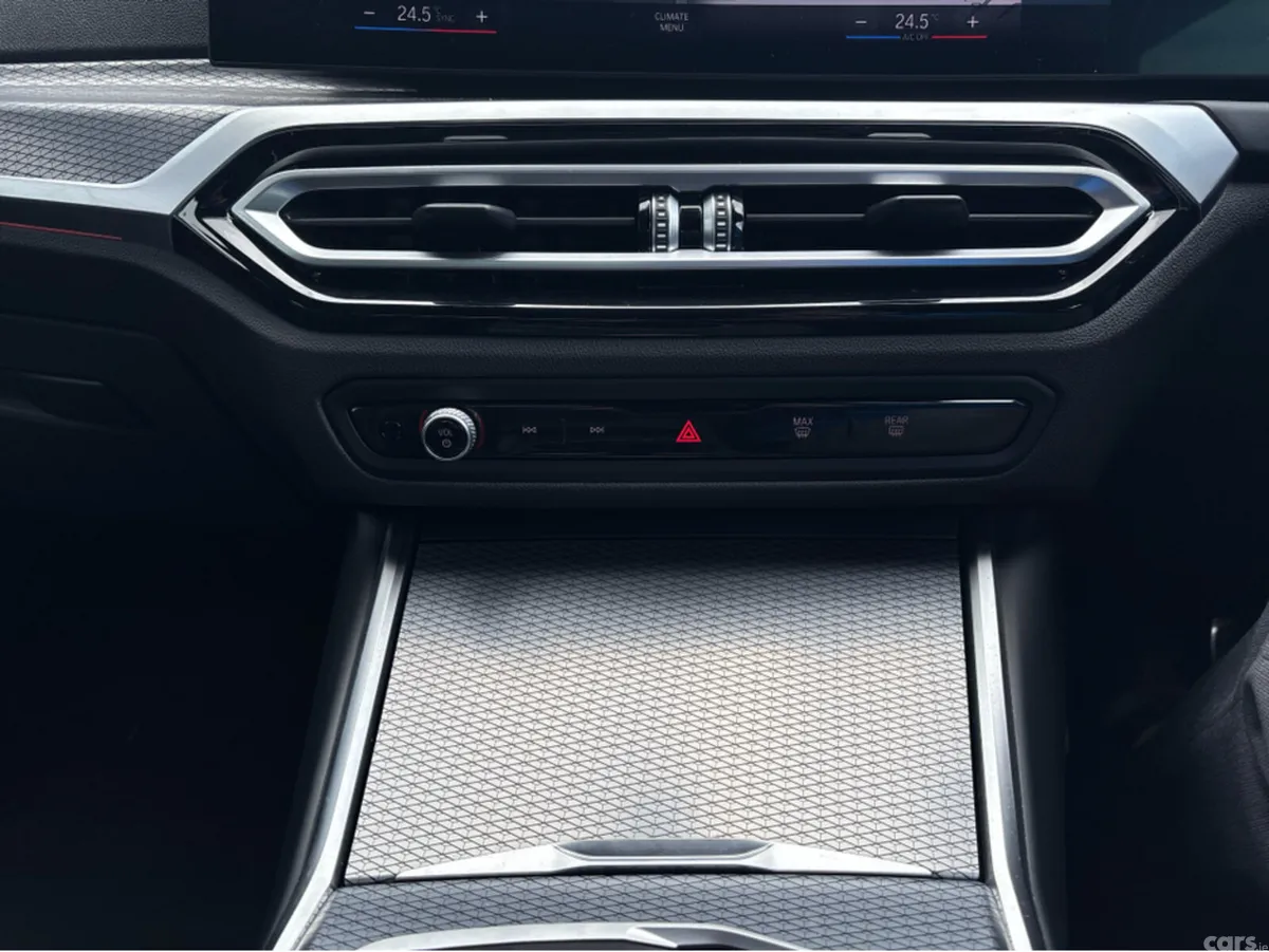 BMW 3-Series Saloon, Petrol Plug-in Hybrid, 2024, Grey
