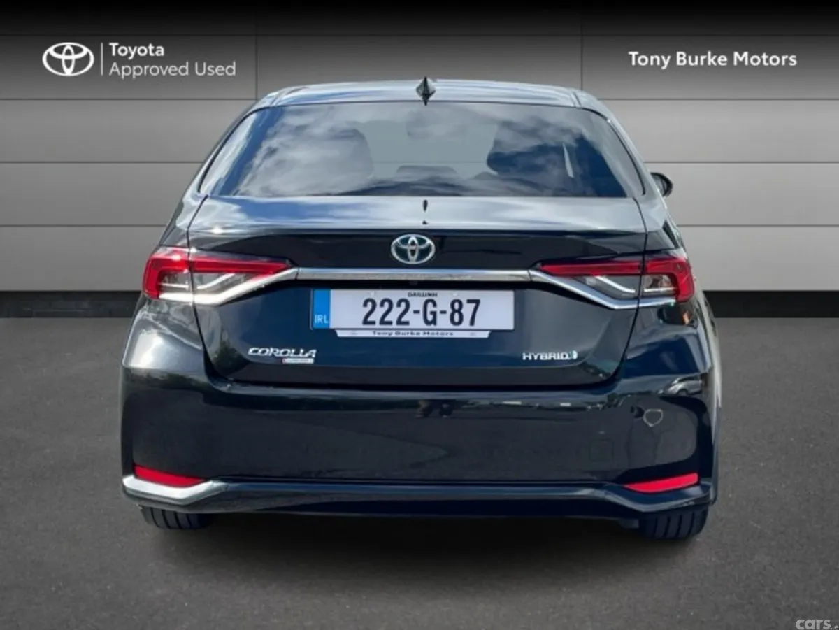 Toyota Corolla Saloon, Petrol Hybrid, 2022, Black
