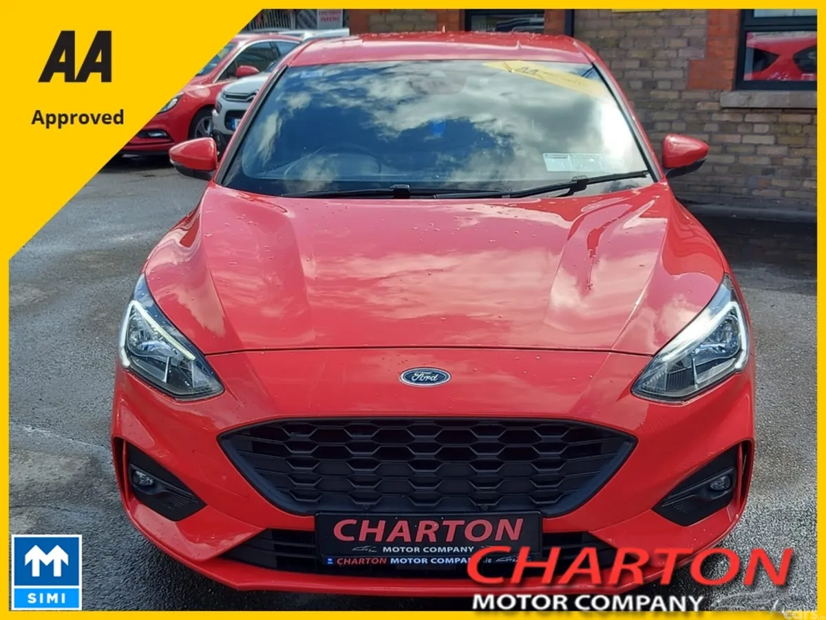 Ford Focus Hatchback, Diesel, 2020, Red