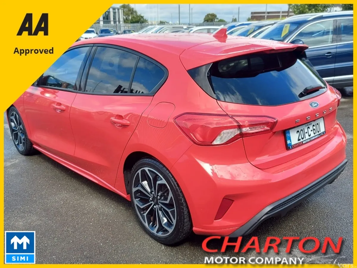 Ford Focus Hatchback, Diesel, 2020, Red