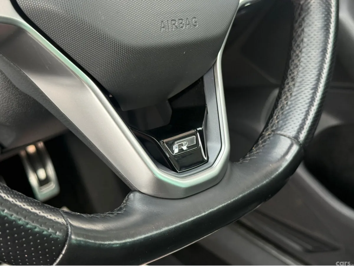 Volkswagen Passat Estate, Diesel, 2020, Grey