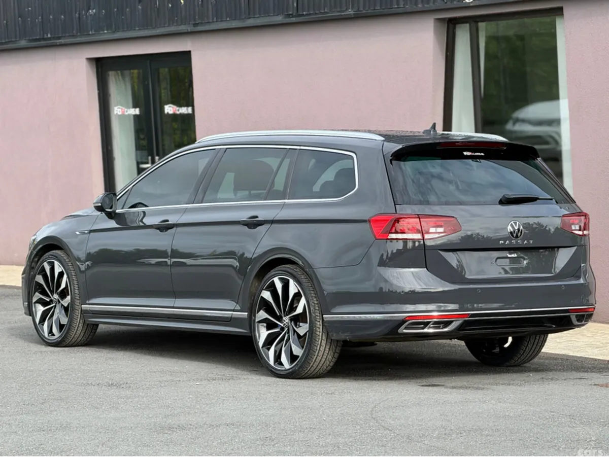 Volkswagen Passat Estate, Diesel, 2020, Grey