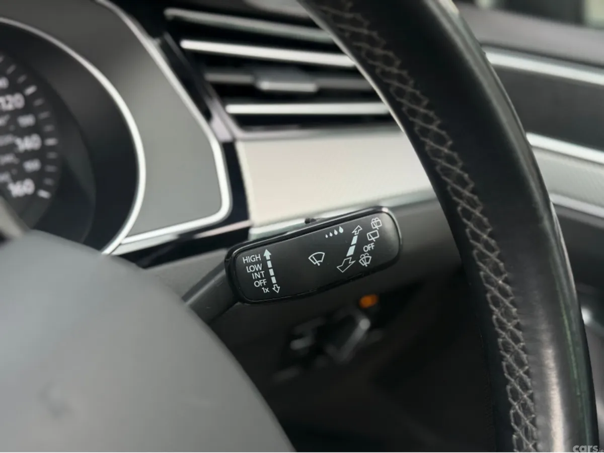 Volkswagen Passat Estate, Diesel, 2020, Grey