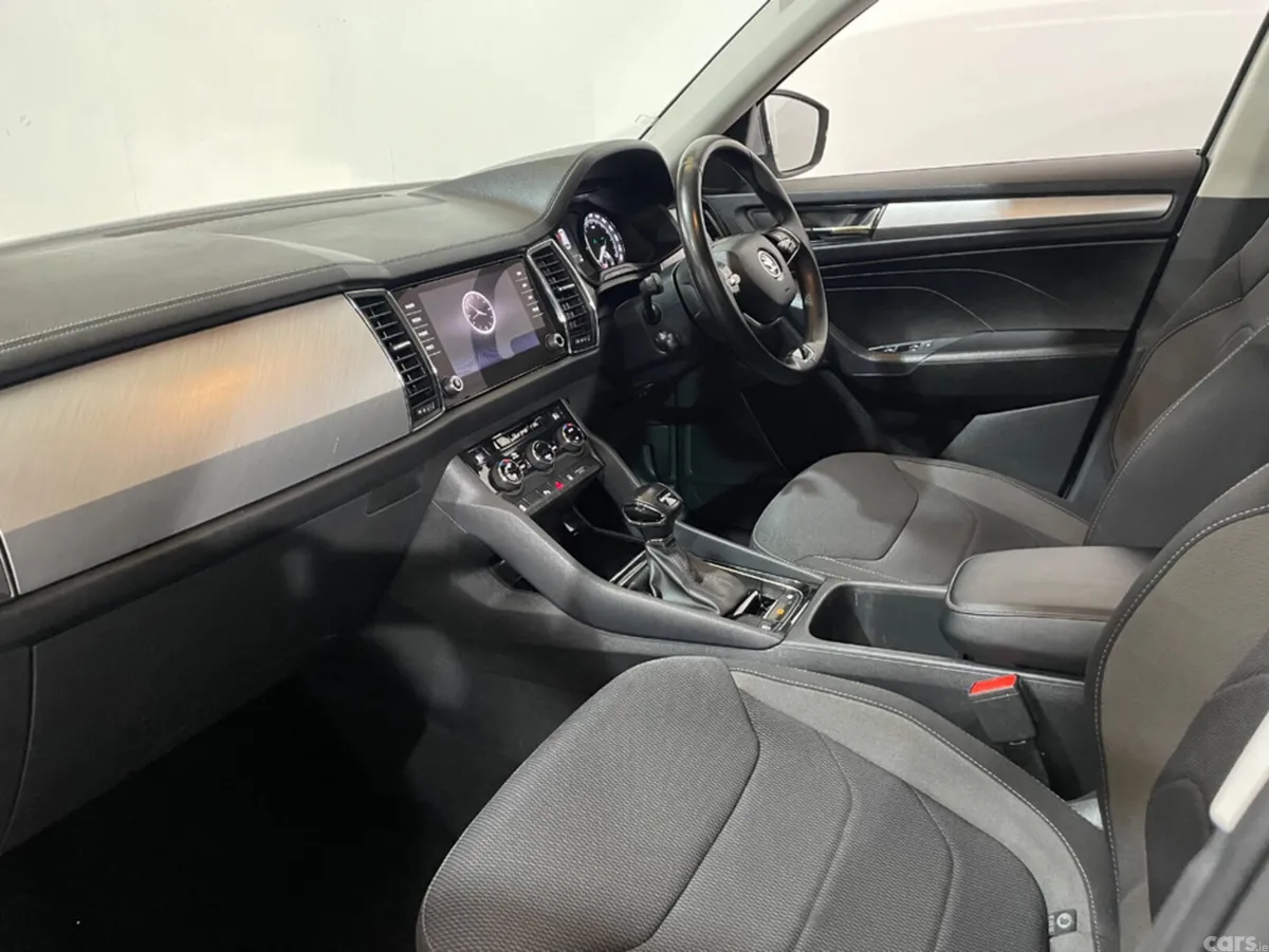Skoda Kodiaq Estate, Diesel, 2022, Grey