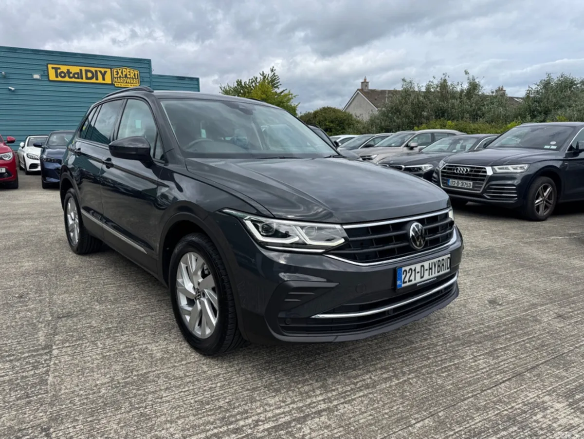 Volkswagen Tiguan Estate, Petrol Plug-in Hybrid, 2022, Grey
