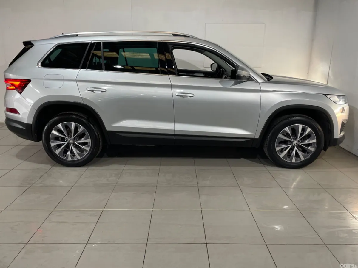 Skoda Kodiaq Estate, Diesel, 2022, Grey