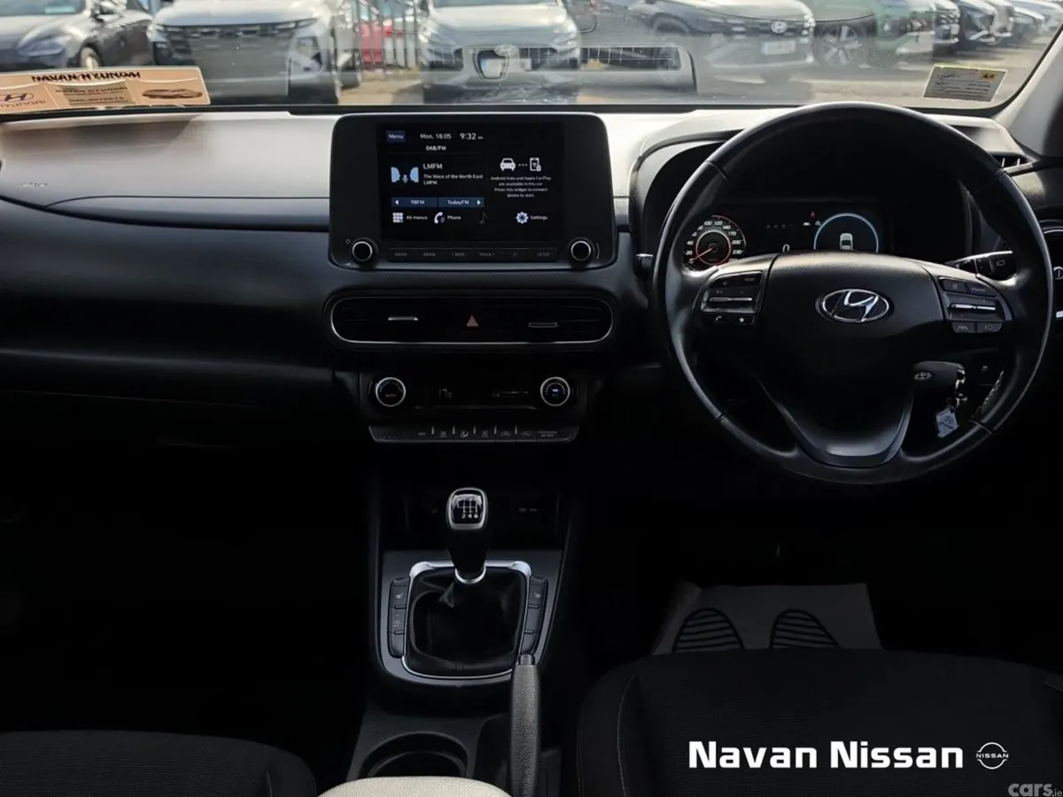 Hyundai KONA MPV, Petrol, 2021, Red
