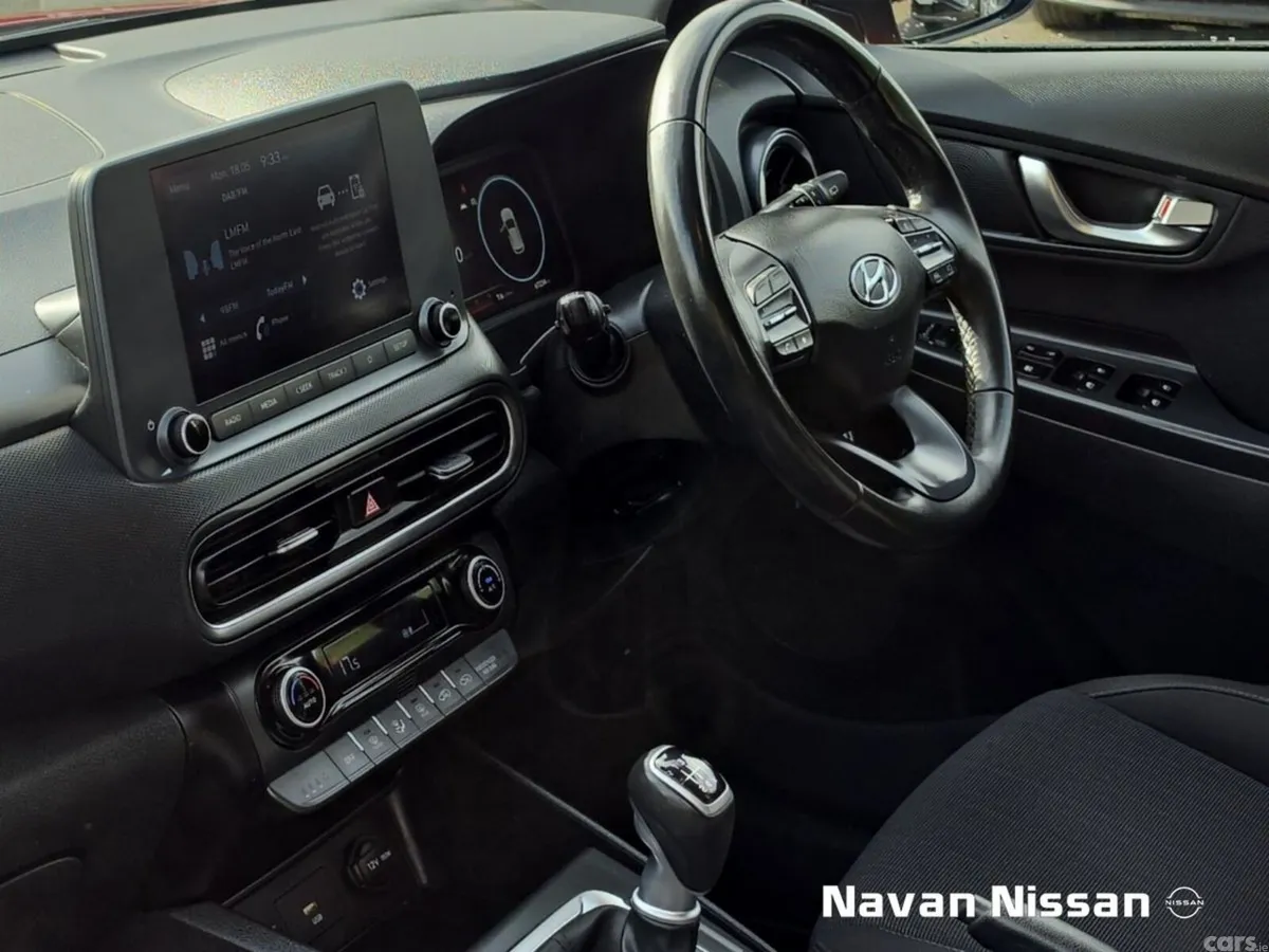 Hyundai KONA MPV, Petrol, 2021, Red