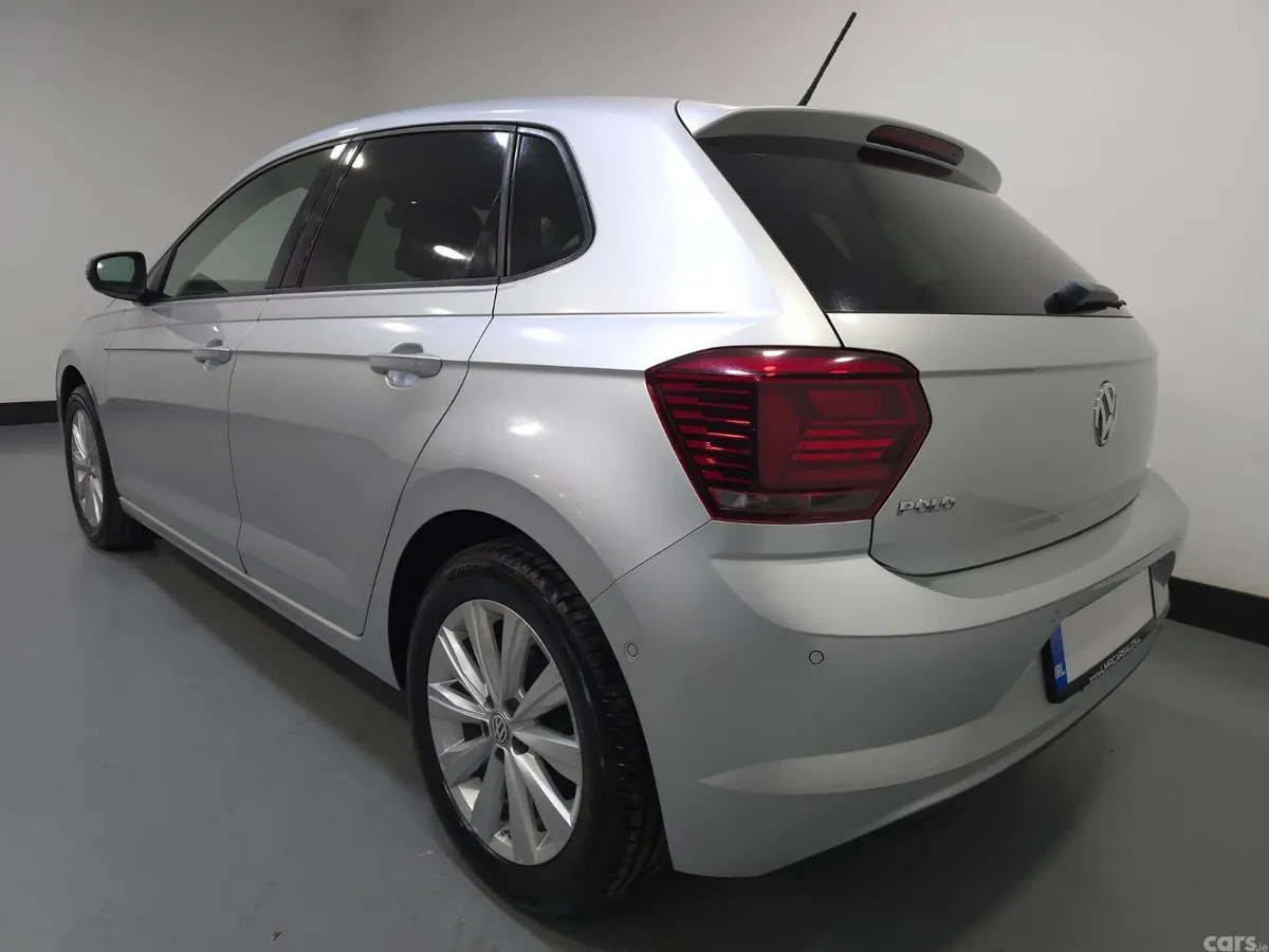 Volkswagen Polo Hatchback, Petrol, 2018, Silver