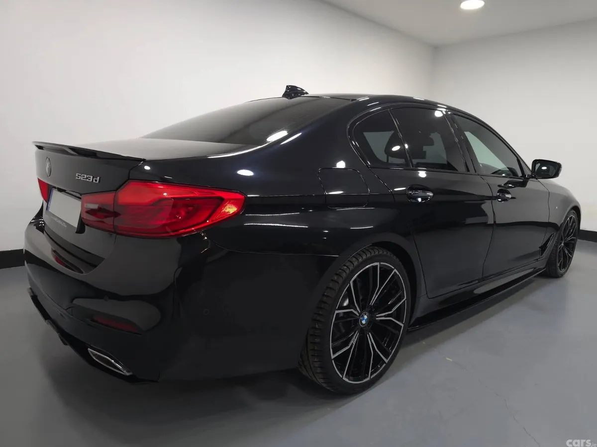 BMW 5-Series Saloon, Diesel, 2017, Black