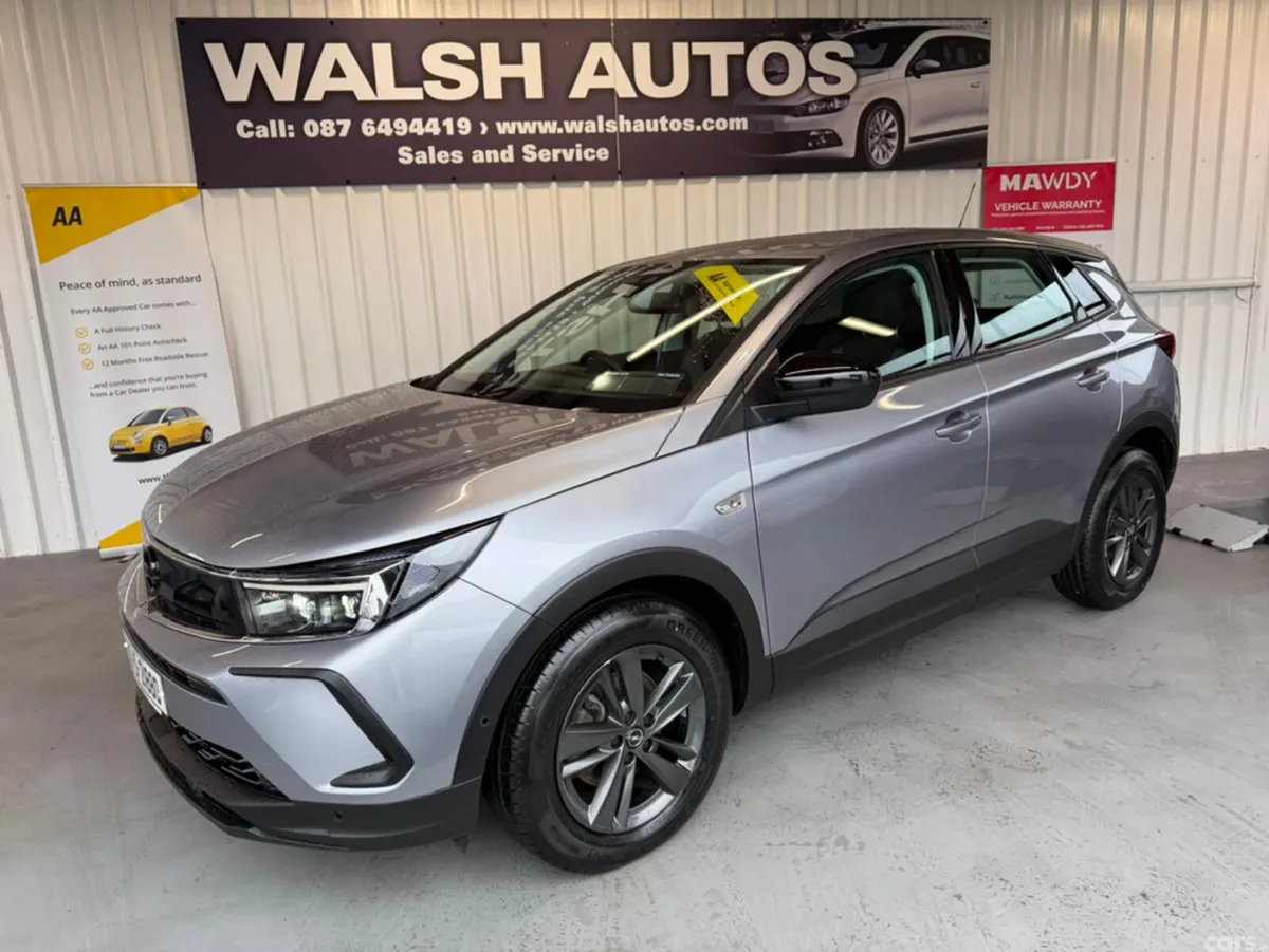 Opel Grandland MPV, Diesel, 2022, Grey