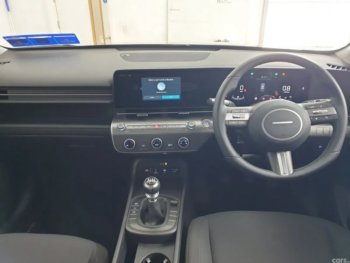 Hyundai KONA MPV, Petrol, 2026, Black