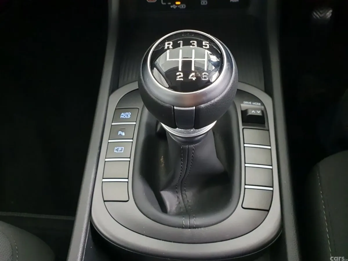 Hyundai KONA MPV, Petrol, 2026, Black