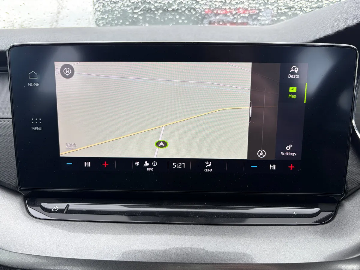 Skoda Octavia Hatchback, Diesel, 2022, Silver