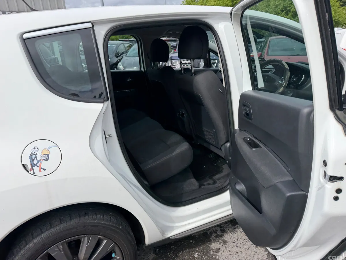 Peugeot 3008 SUV, Diesel, 2014, White
