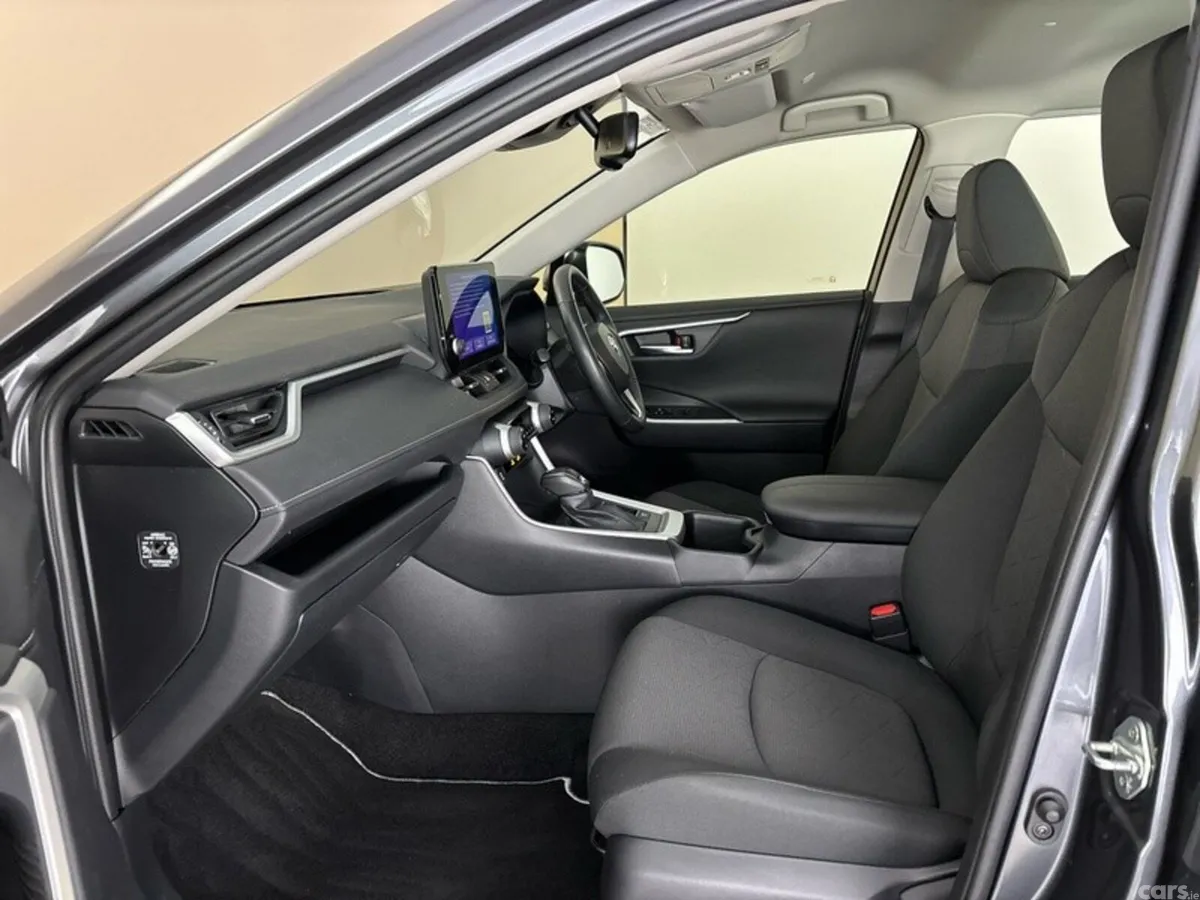 Toyota RAV4 SUV, Petrol Hybrid, 2024, Grey