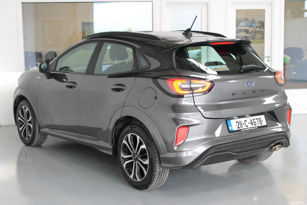 Ford Puma MPV, Petrol Hybrid, 2021, Grey