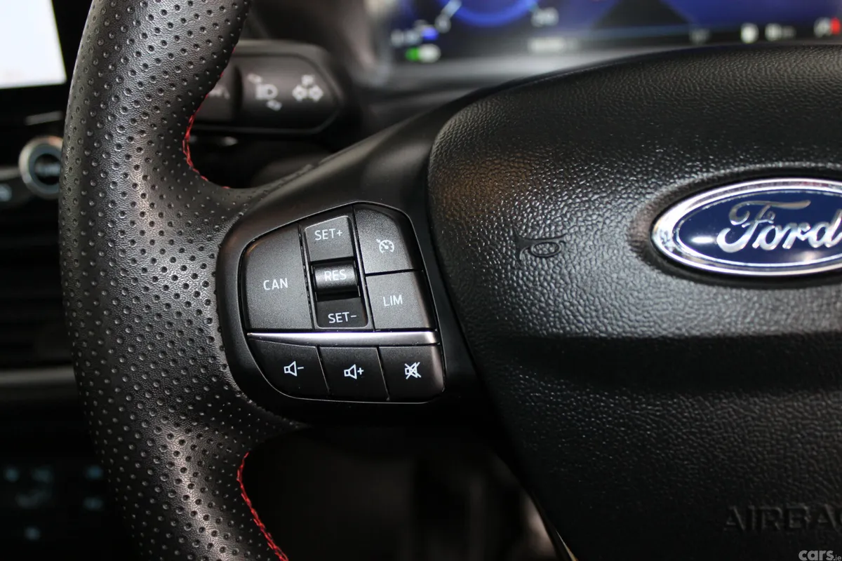 Ford Puma MPV, Petrol Hybrid, 2021, Grey