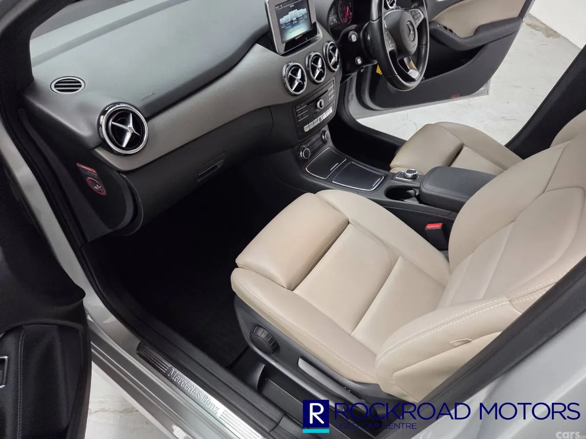 Mercedes-Benz B-Class MPV, Petrol, 2016, Silver