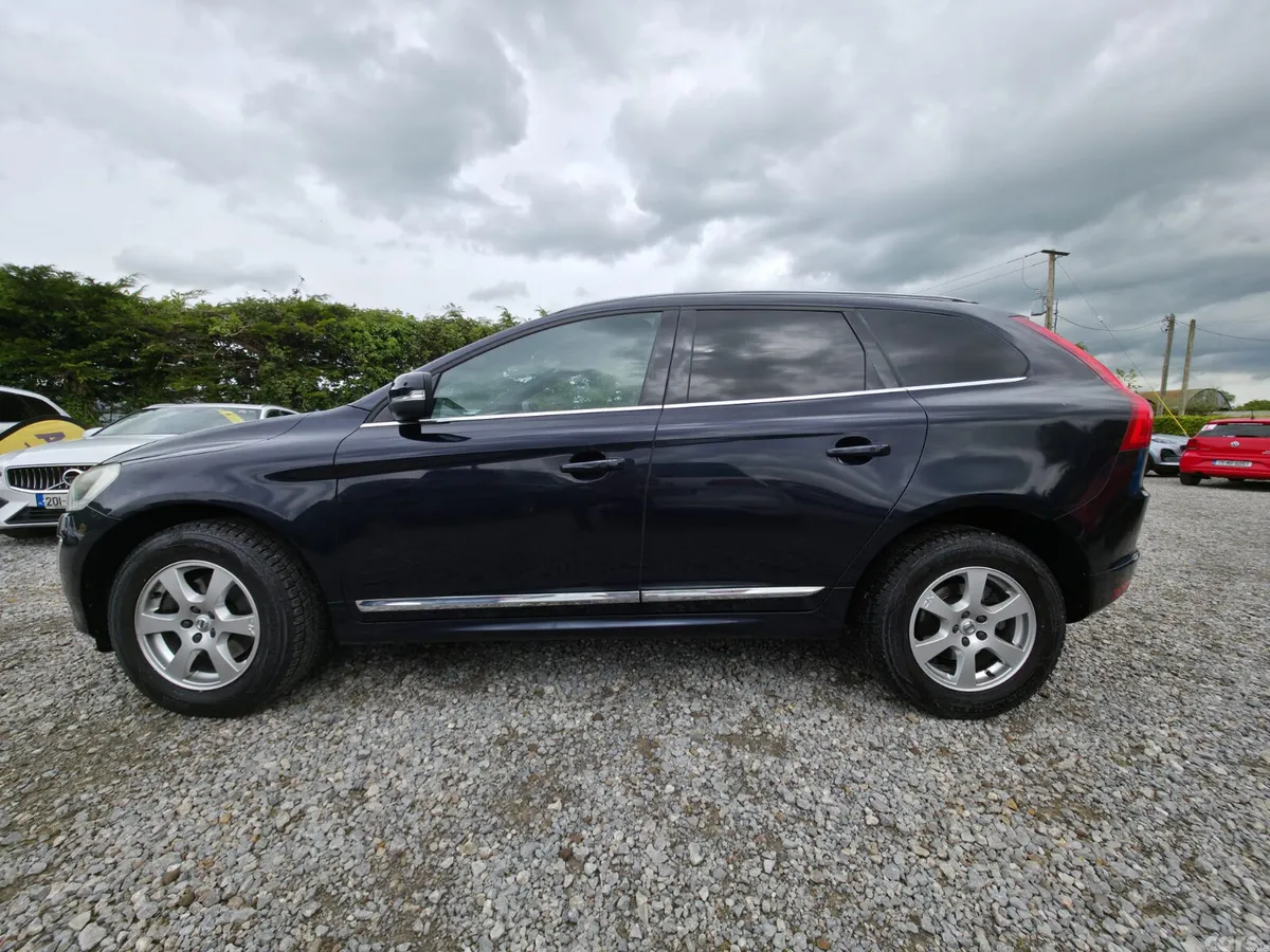 Volvo XC60 SUV, Diesel, 2017, Blue