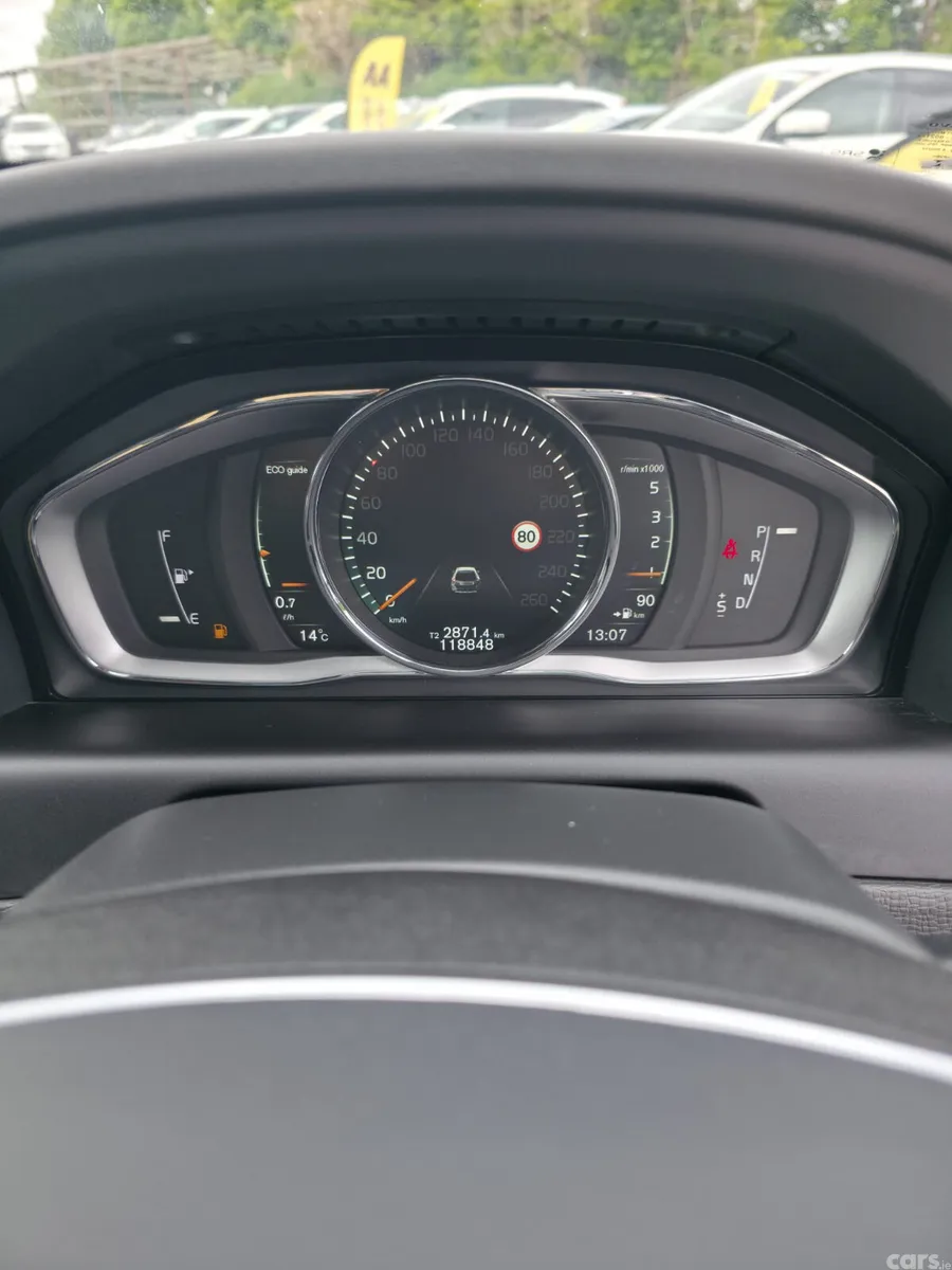 Volvo XC60 SUV, Diesel, 2017, Blue
