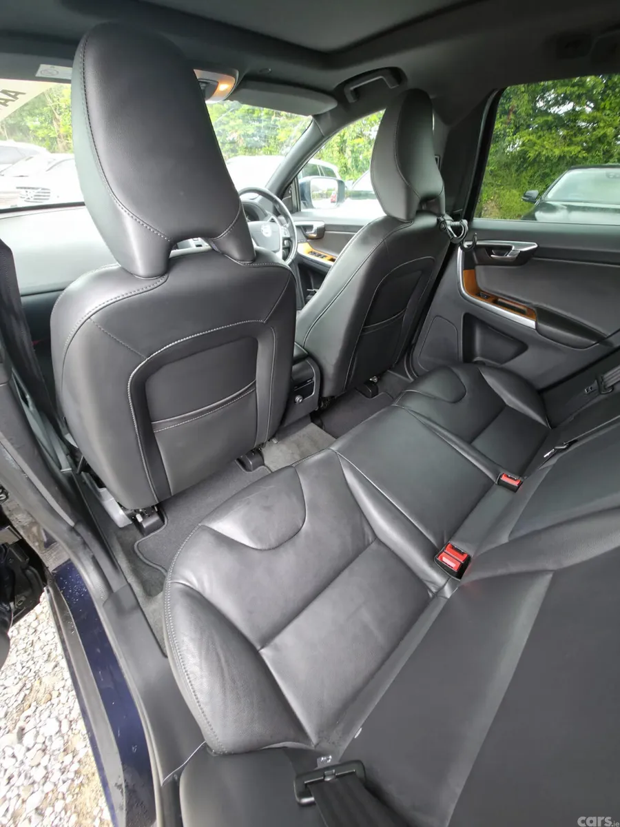 Volvo XC60 SUV, Diesel, 2017, Blue
