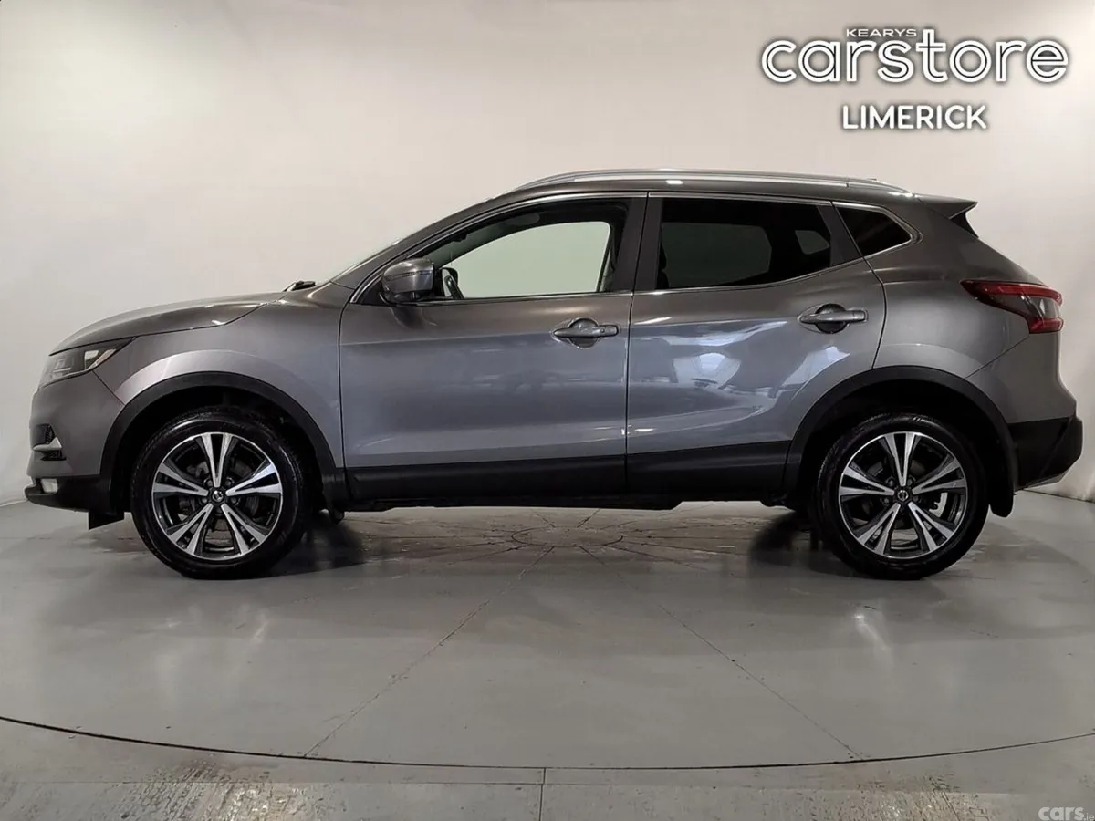 Nissan Qashqai MPV, Diesel, 2020, Grey