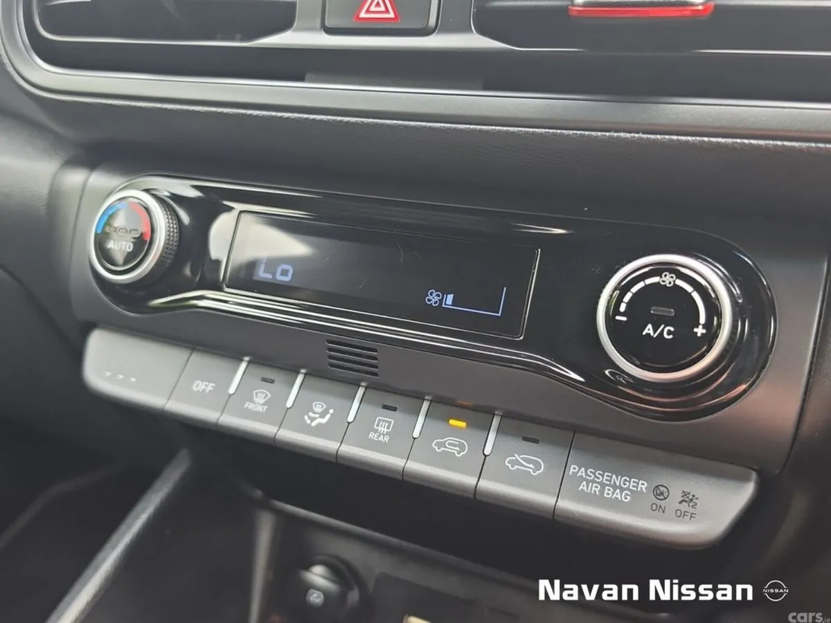 Hyundai KONA MPV, Petrol, 2022, Black