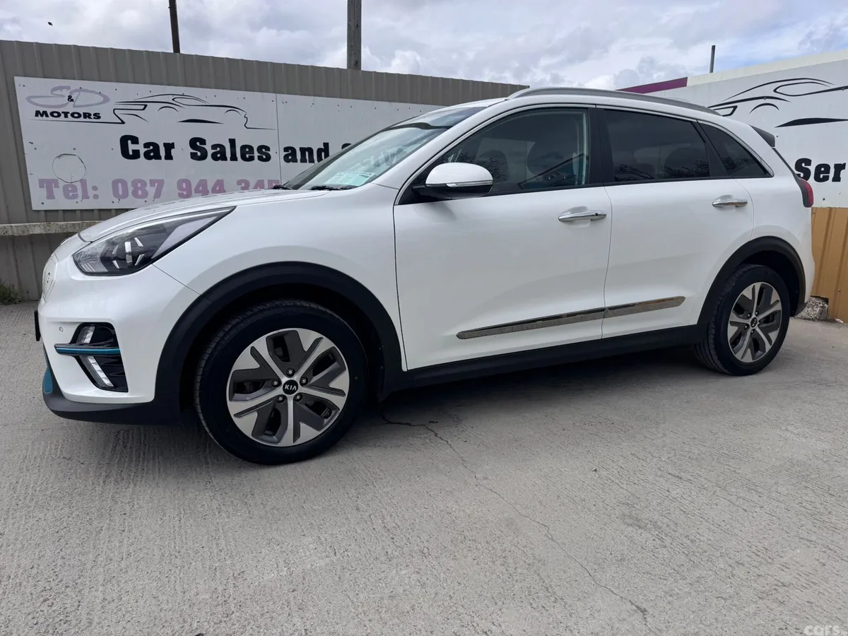 Kia e-Niro Estate/Jeep, Electric, 2021, White