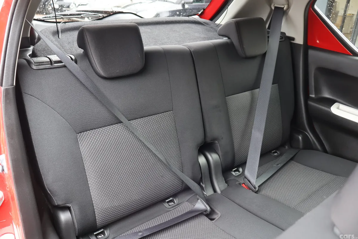 Suzuki Ignis Hatchback, Petrol, 2017, Red