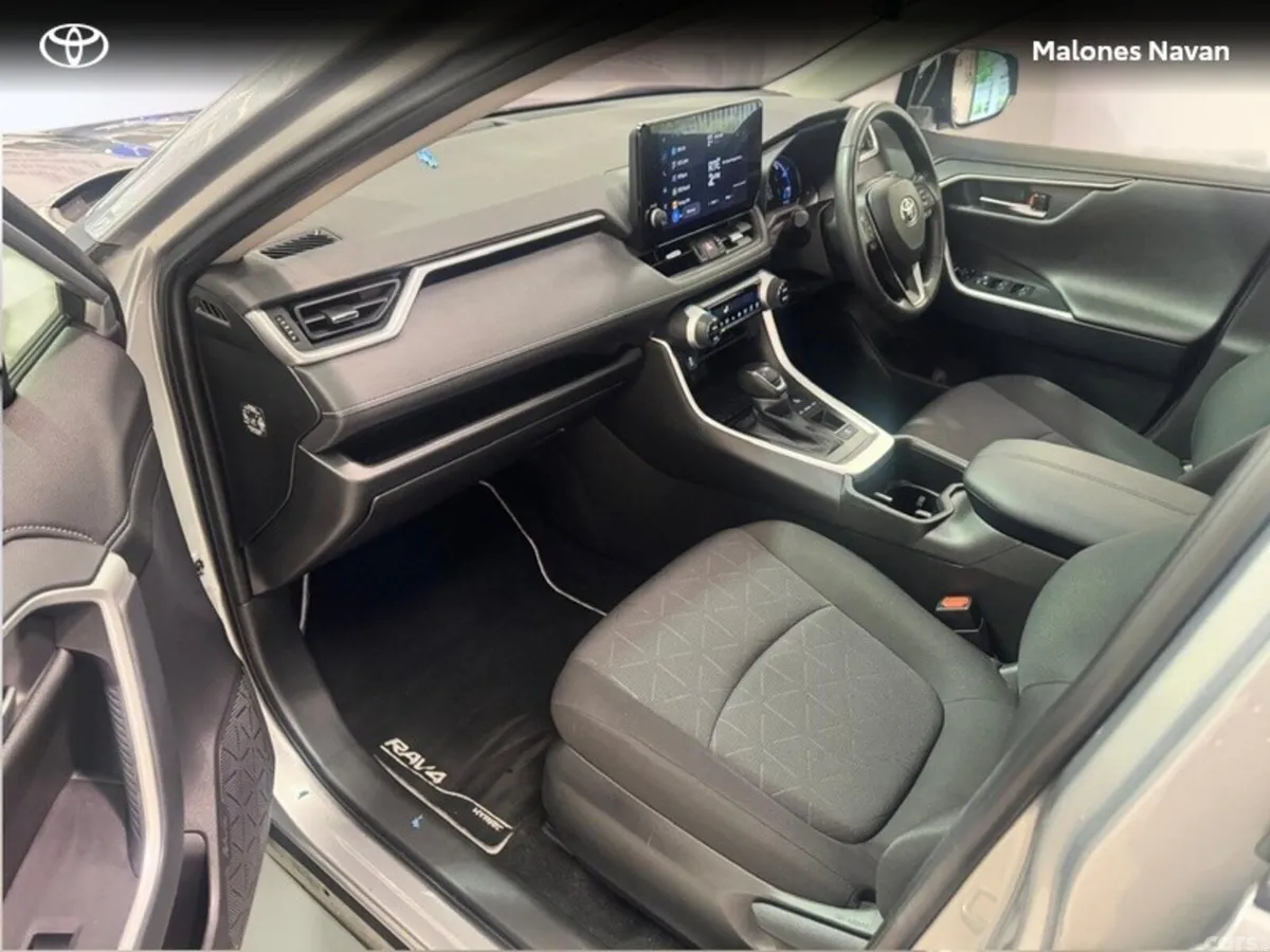 Toyota RAV4 SUV, Petrol Hybrid, 2024, Silver
