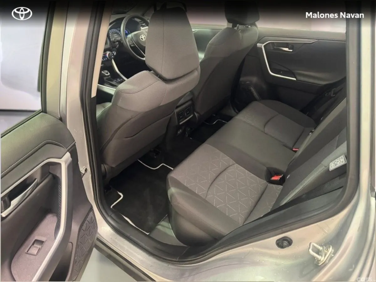 Toyota RAV4 SUV, Petrol Hybrid, 2024, Silver