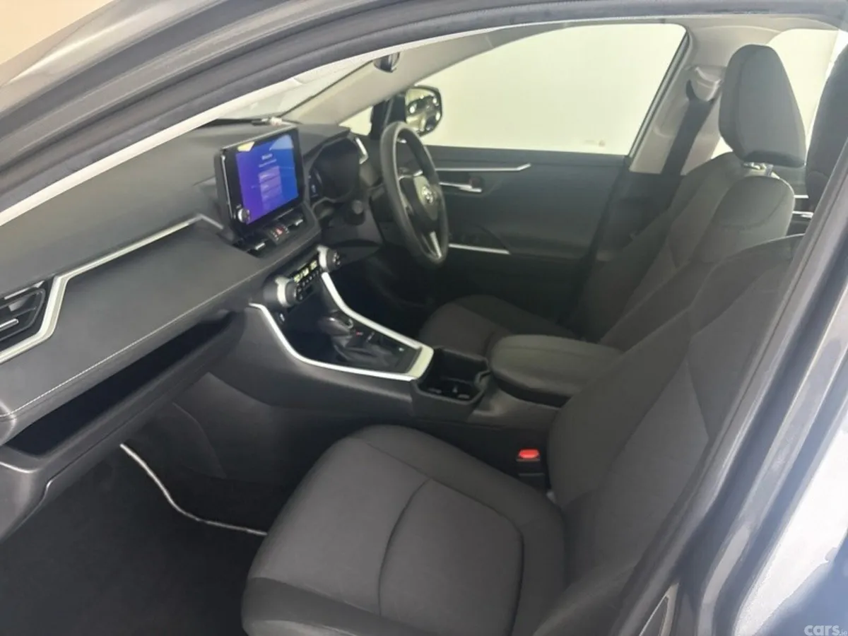 Toyota RAV4 SUV, Petrol Hybrid, 2024, Grey