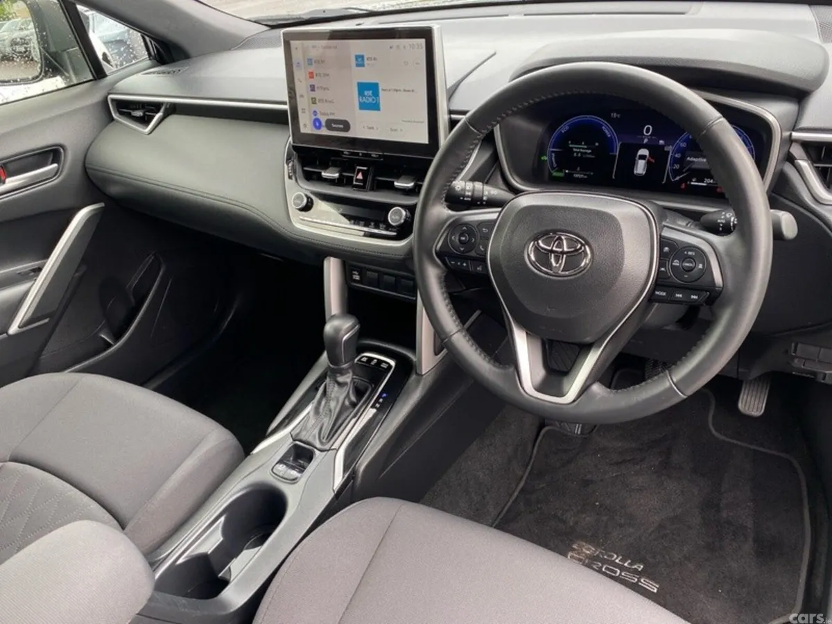 Toyota Corolla Cross SUV, Petrol Hybrid, 2024, Black